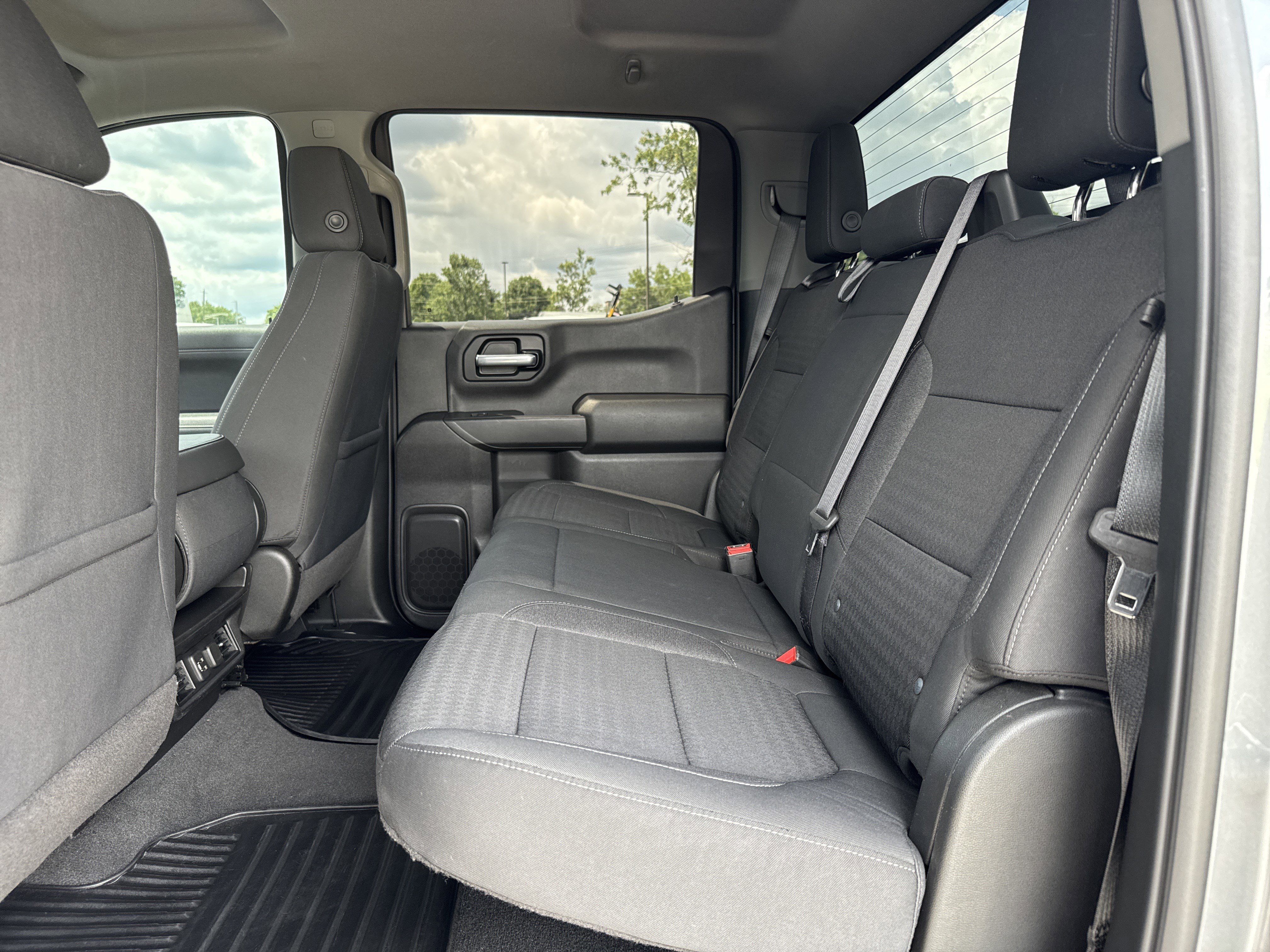 Used 2021 Chevrolet Silverado 1500 LT w/ Bed Protection Package AWD/4WD image 28