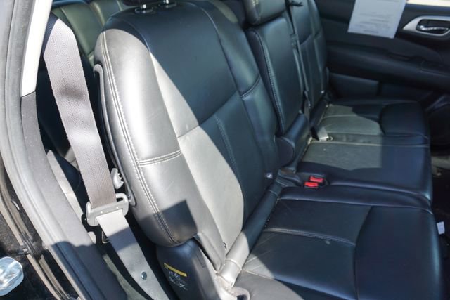 Used 2017 Nissan Pathfinder SL w/ SL Premium Package FWD image 21