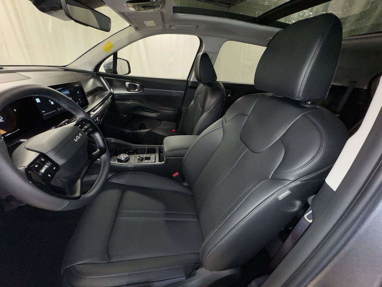 New 2026 Kia Sorento EX image 13