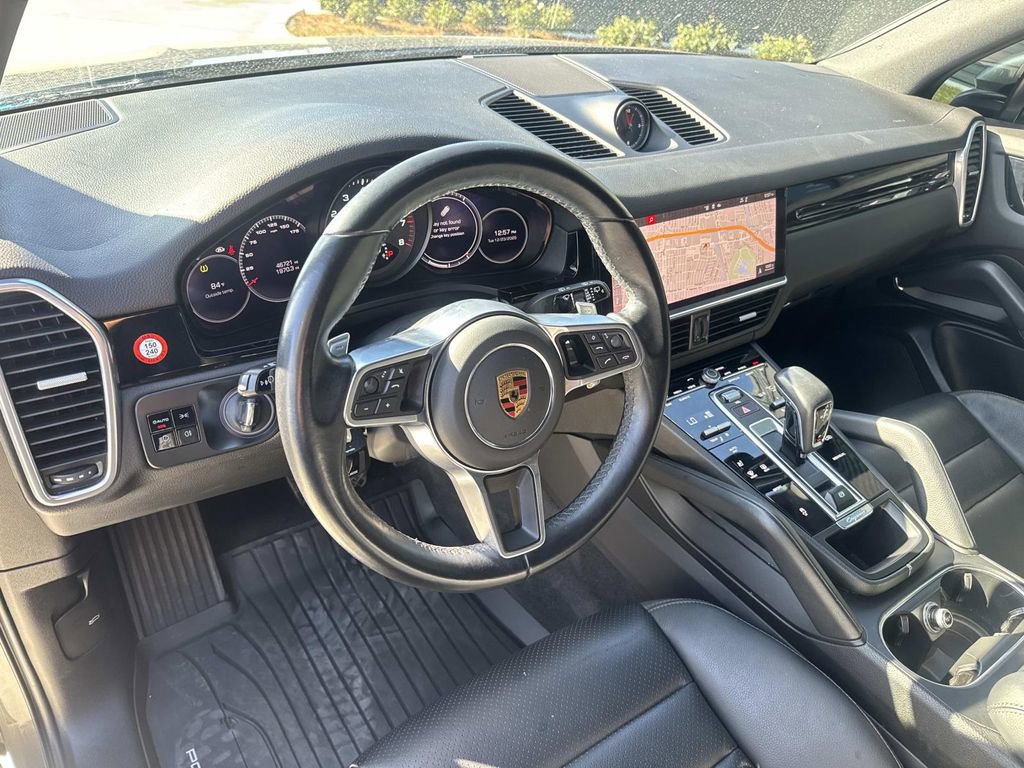 Used 2021 Porsche Cayenne image 5