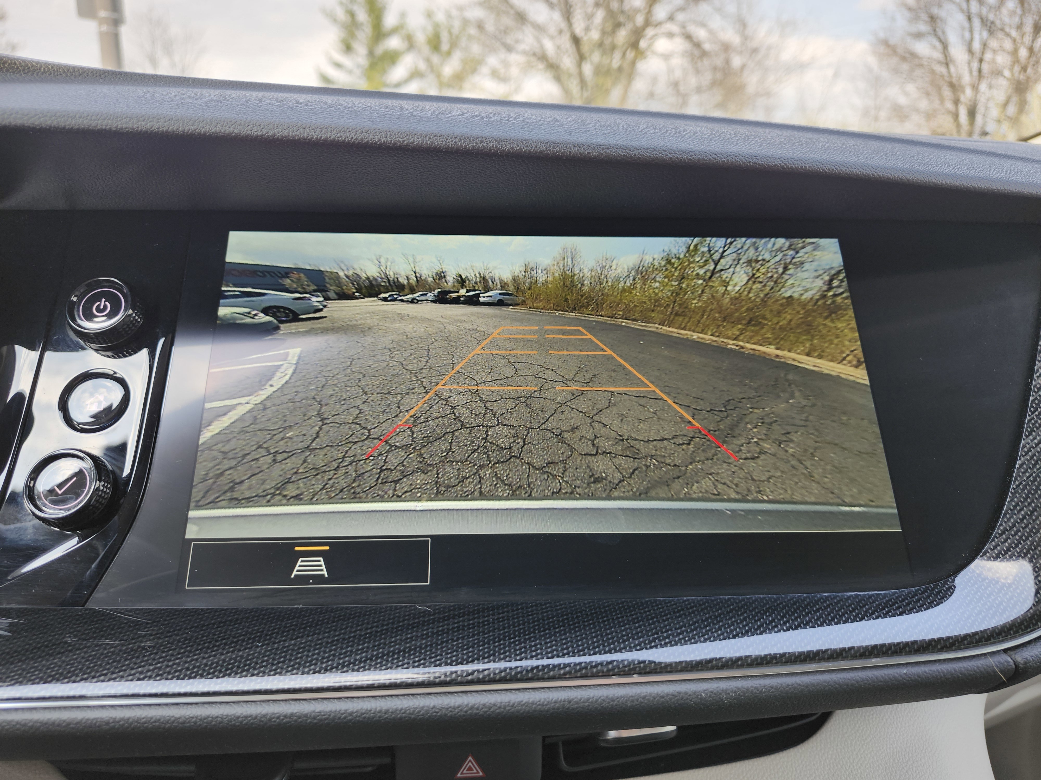 Used 2023 Buick Envision Preferred image 2