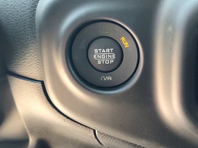 Used 2023 Jeep Gladiator Mojave w/ Cold Weather Group AWD/4WD image 20