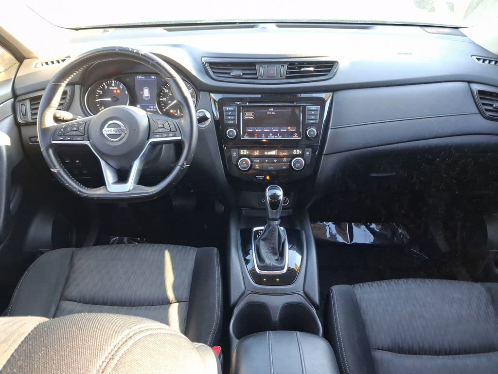 Used 2020 Nissan Rogue SV FWD image 9