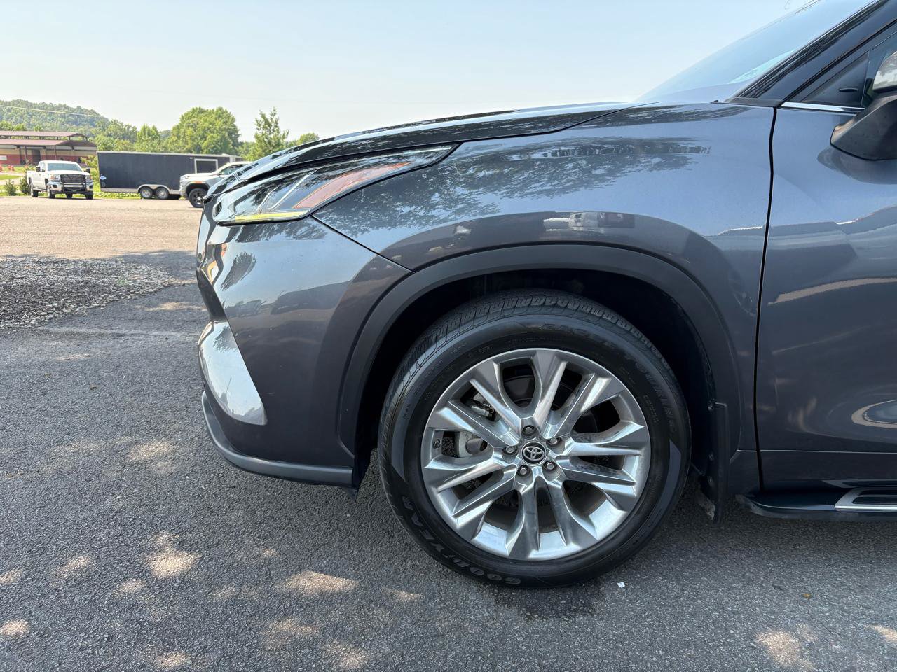 Used 2021 Toyota Highlander Limited FWD image 37