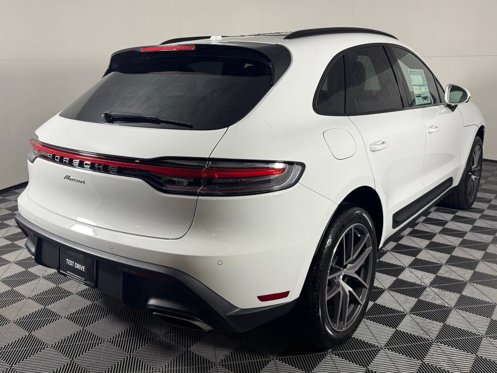 New 2026 Porsche Macan image 7
