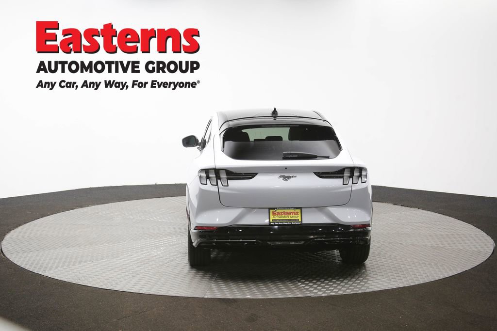 Used 2022 Ford Mustang Mach-E Premium image 39