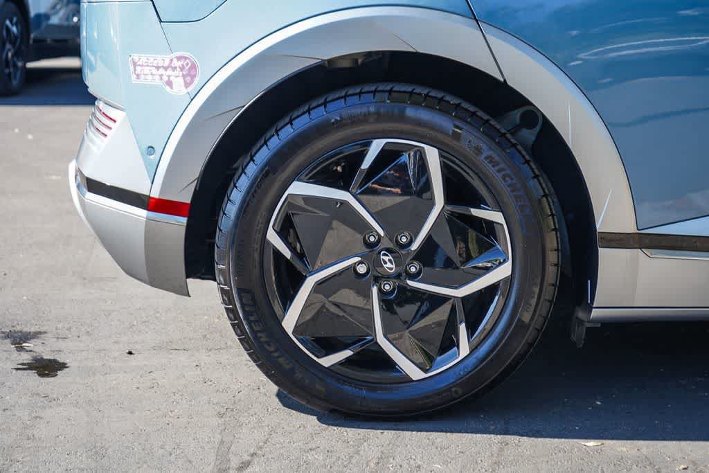 Certified 2024 Hyundai Ioniq 5 Limited RWD image 8