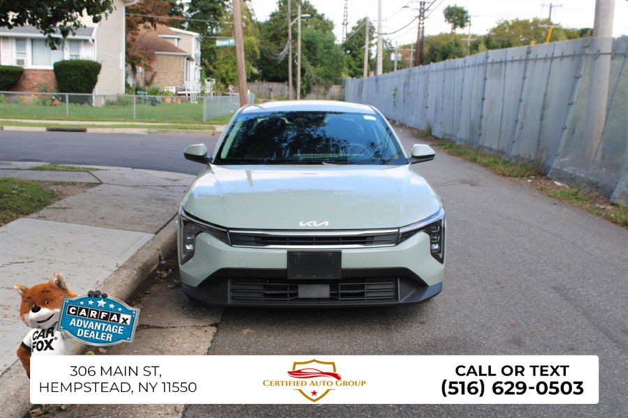 Used 2026 Kia K4 FWD image 3
