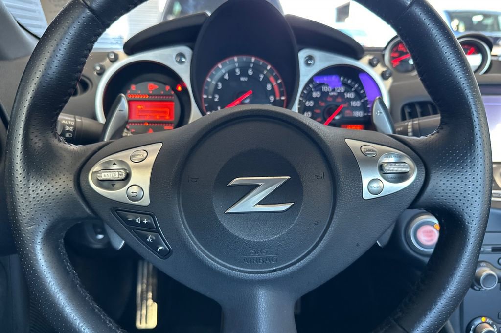 Used 2019 Nissan 370Z Touring Sport image 22