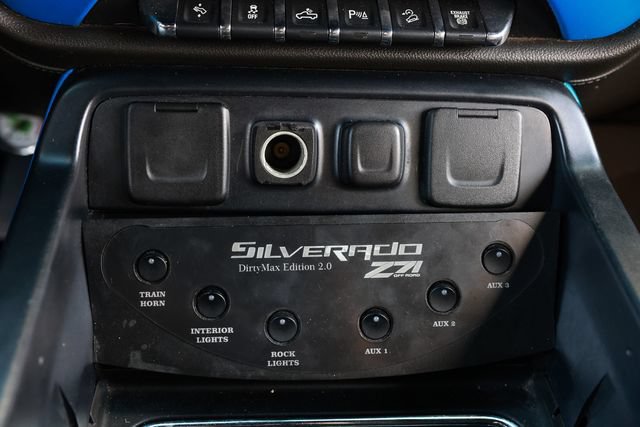 Used 2015 Chevrolet Silverado 2500 LTZ w/ Duramax Plus Package AWD/4WD image 42