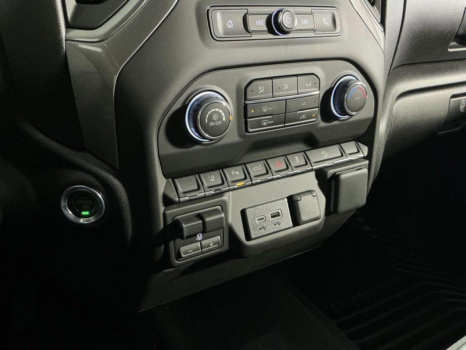 New 2026 Chevrolet Silverado 2500 Custom w/ Custom Value Package image 29