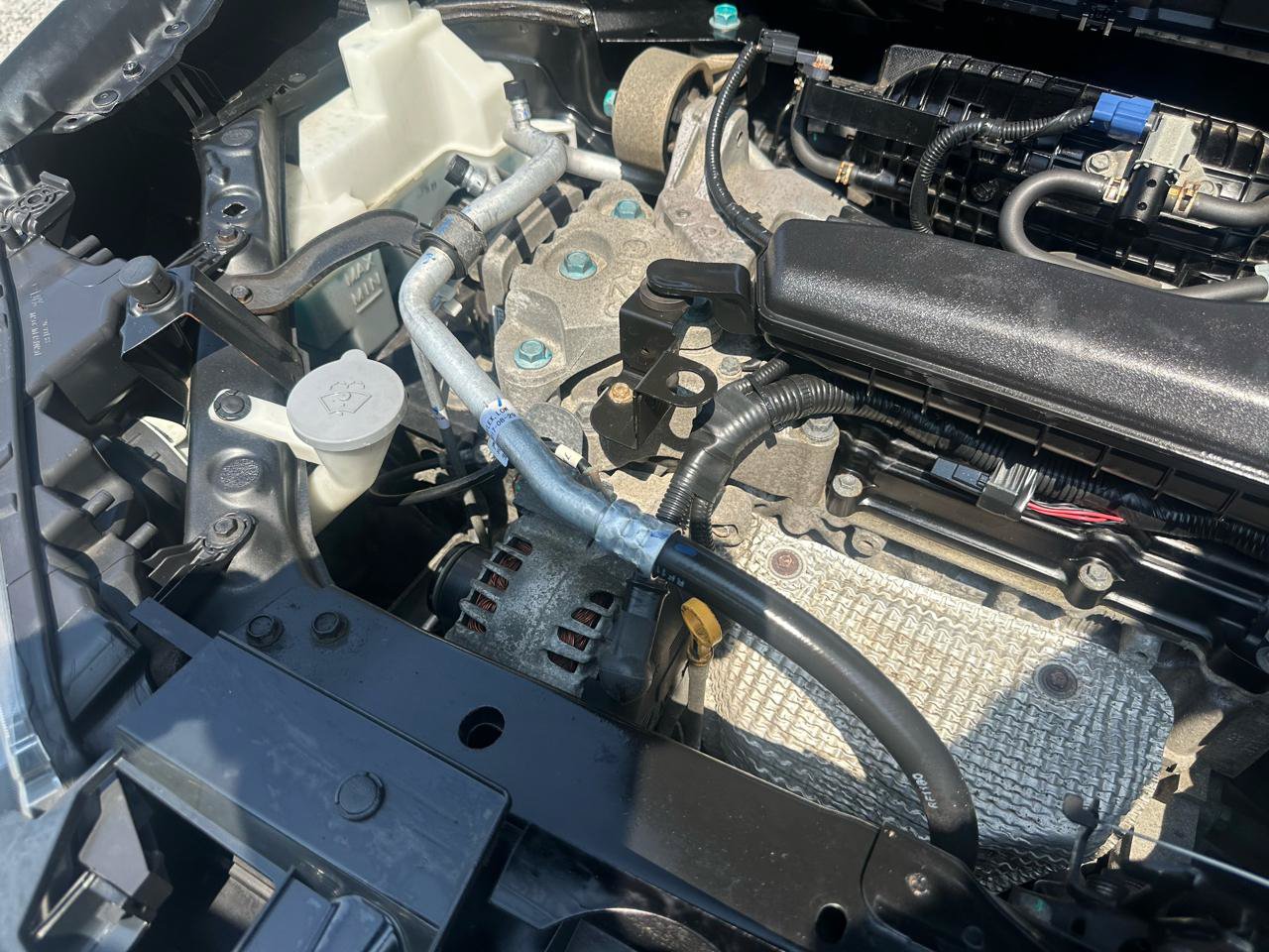 Used 2018 Nissan Rogue S AWD/4WD image 26