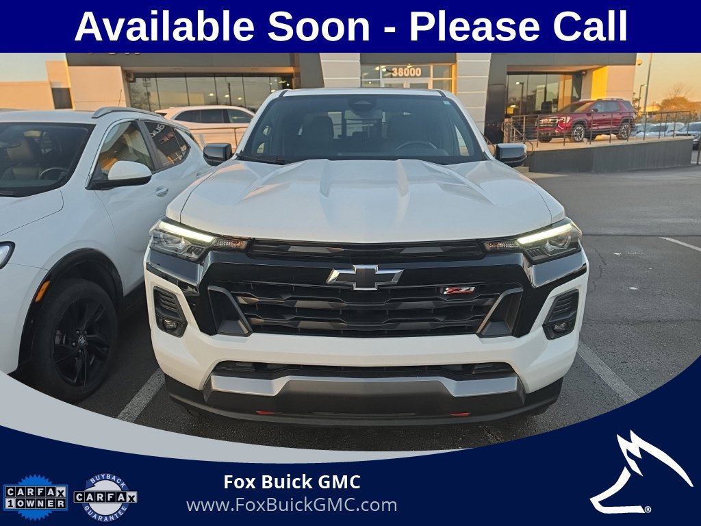 Used 2023 Chevrolet Colorado Z71 w/ Z71 Convenience Package 2 AWD/4WD image 2