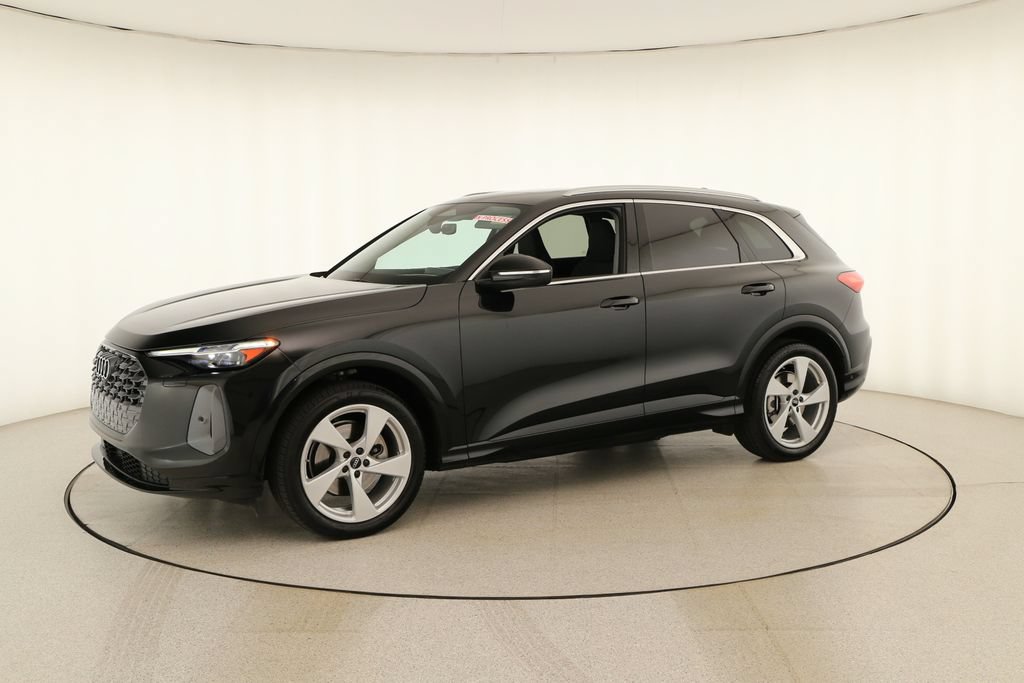 Certified 2025 Audi Q5 Prestige AWD/4WD image 13