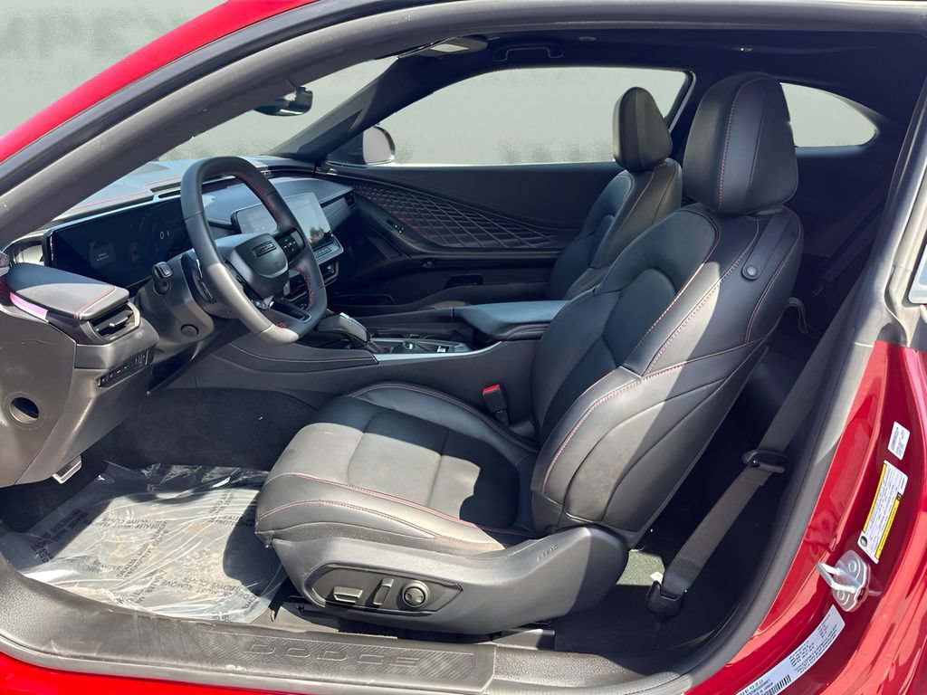 Used 2025 Dodge Charger Daytona R/T w/ Plus Group AWD/4WD image 9