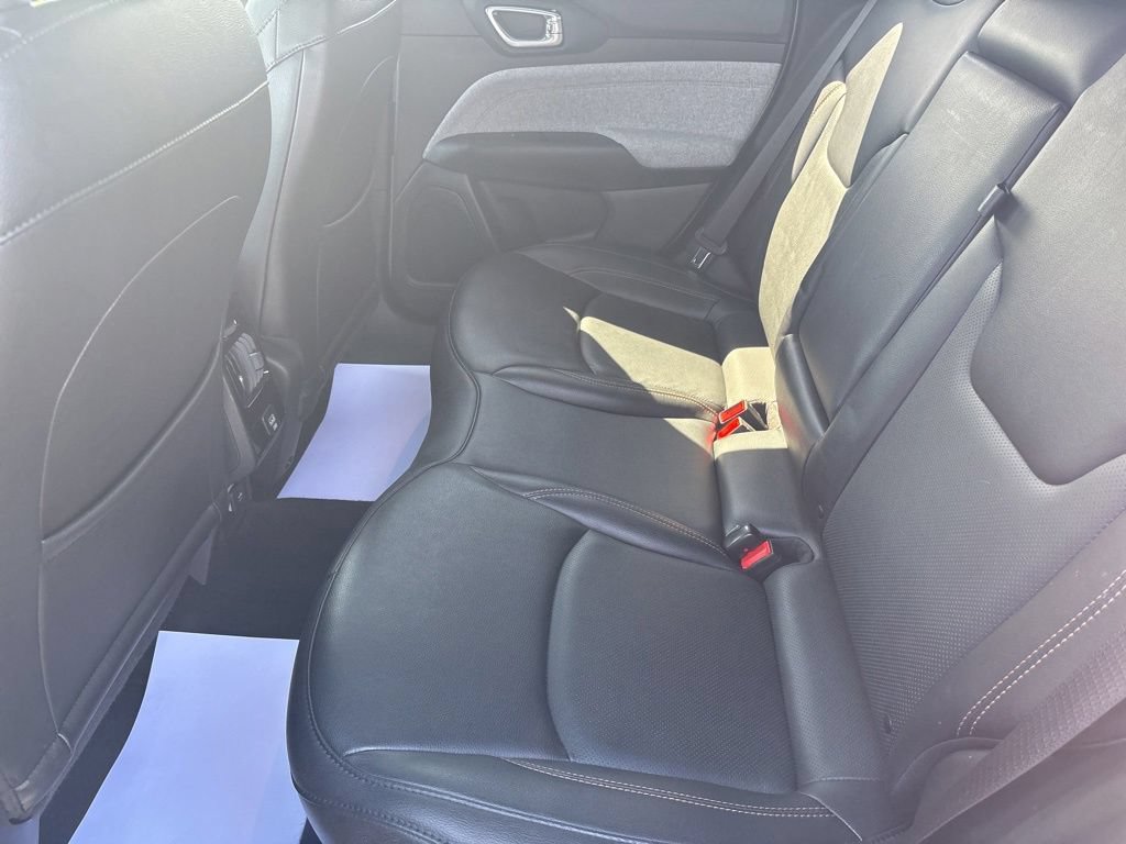 Certified 2022 Jeep Compass Latitude AWD/4WD image 28