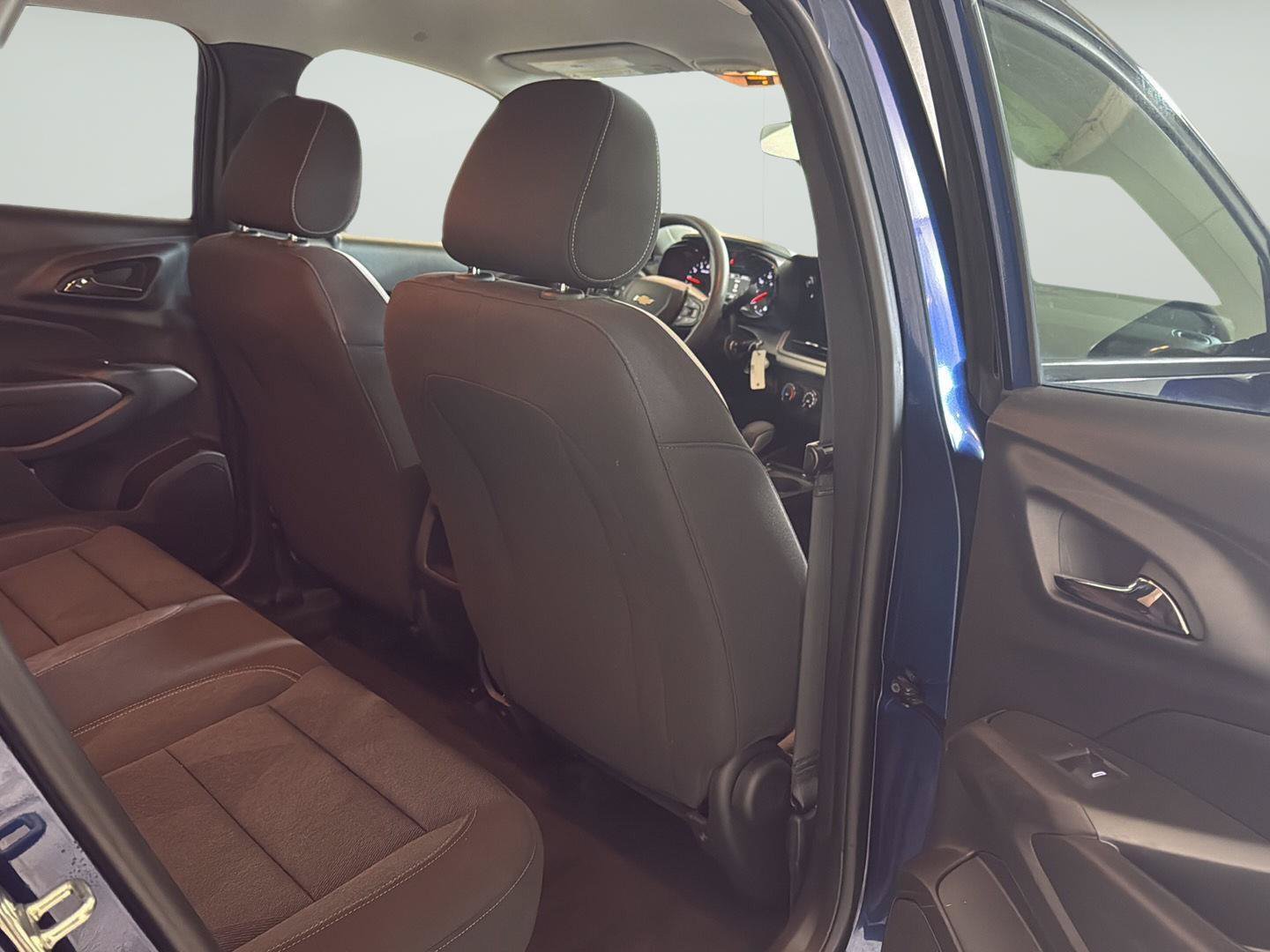 Certified 2024 Chevrolet Trax LS FWD image 21