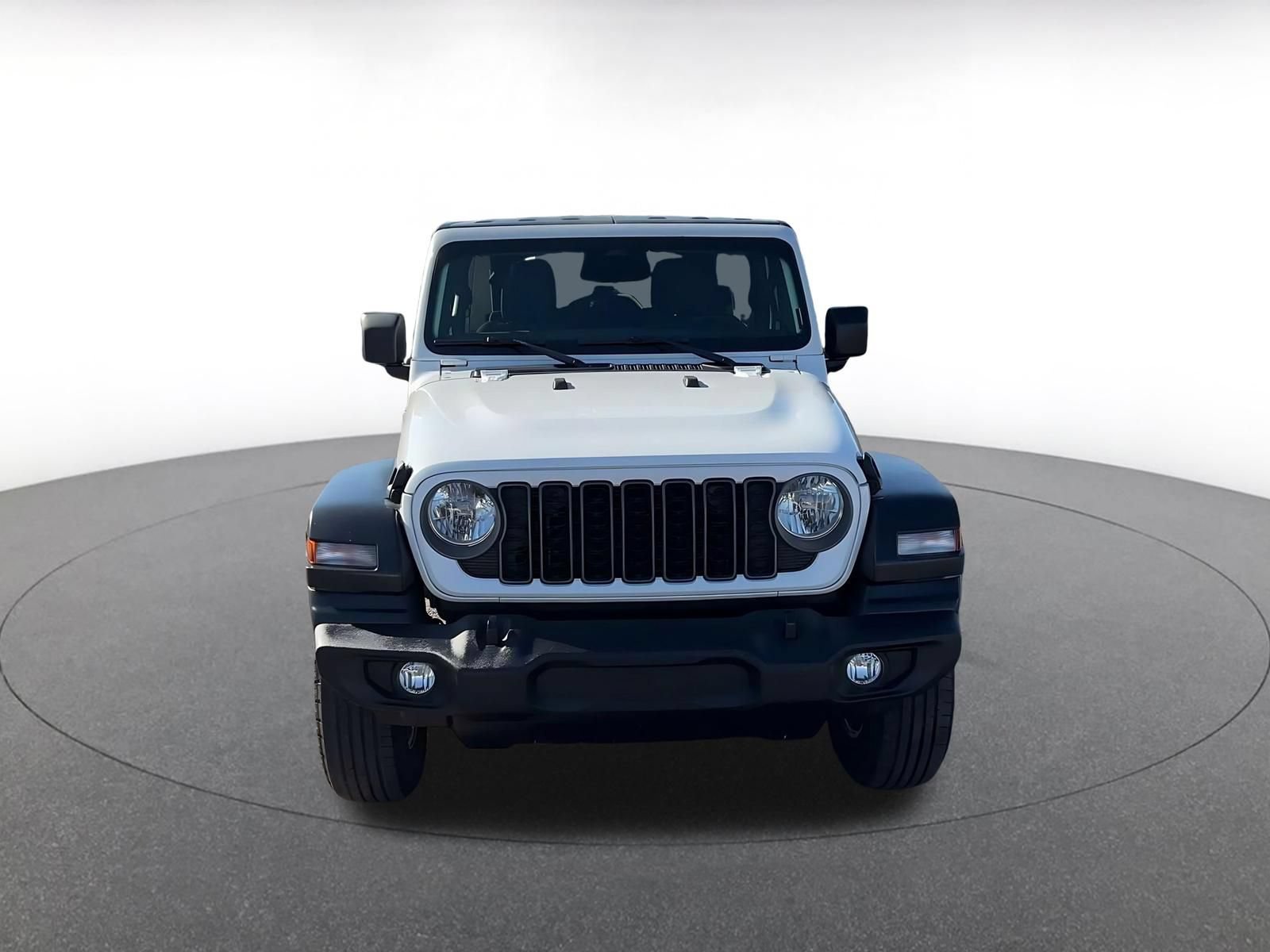 Used 2025 Jeep Wrangler Unlimited Sport AWD/4WD image 3