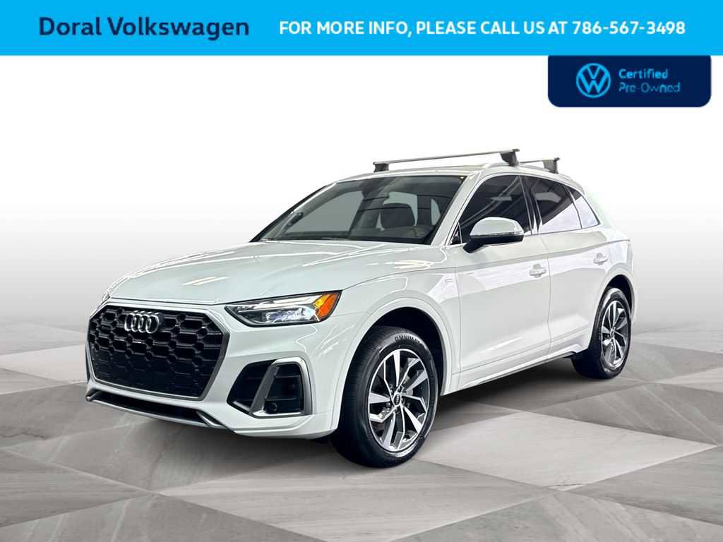 Used 2023 Audi Q5 2.0T Premium w/ Convenience Package image 1