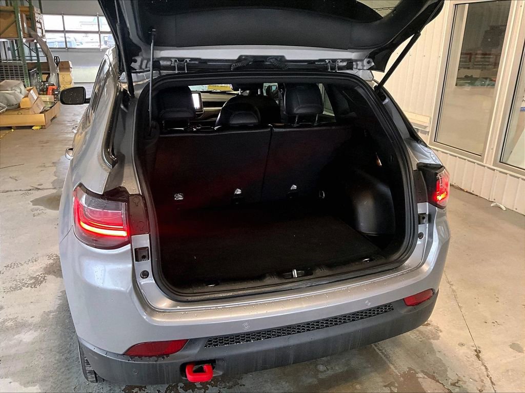 Used 2023 Jeep Compass Trailhawk w/ Trailhawk Elite Group image 35