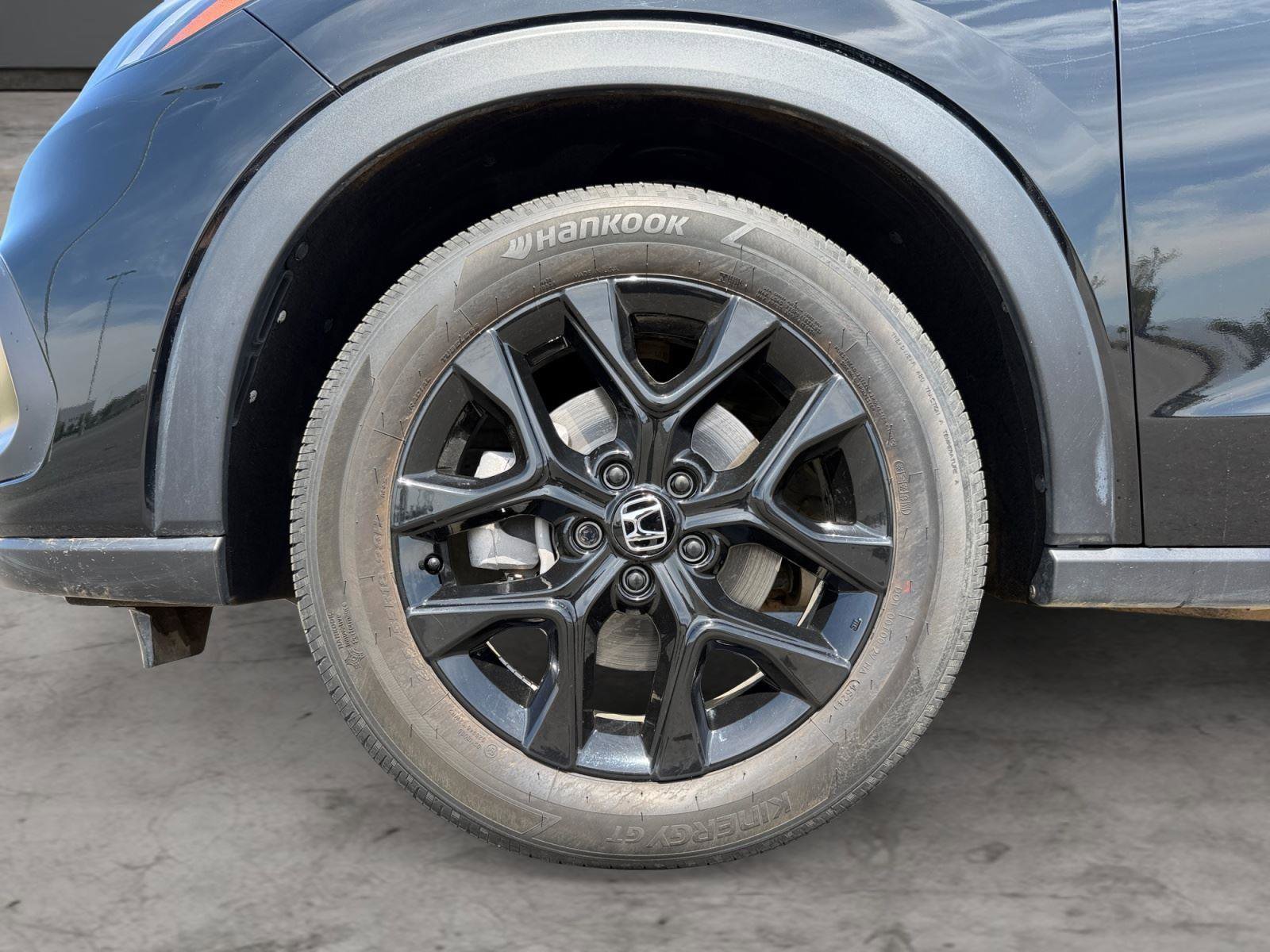 Used 2025 Honda HR-V Sport image 8