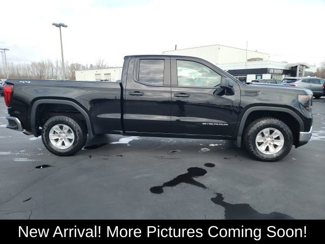 Used 2023 GMC Sierra 1500 Pro w/ Pro Value Package image 3