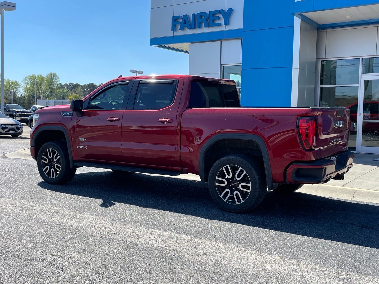 Used 2021 GMC Sierra 1500 AT4 image 3