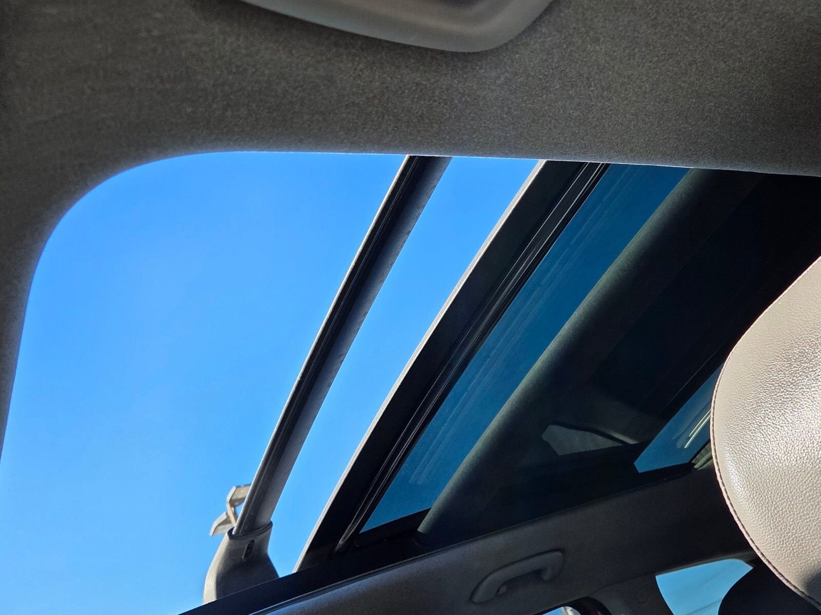 Used 2020 Hyundai Santa Fe SEL image 20