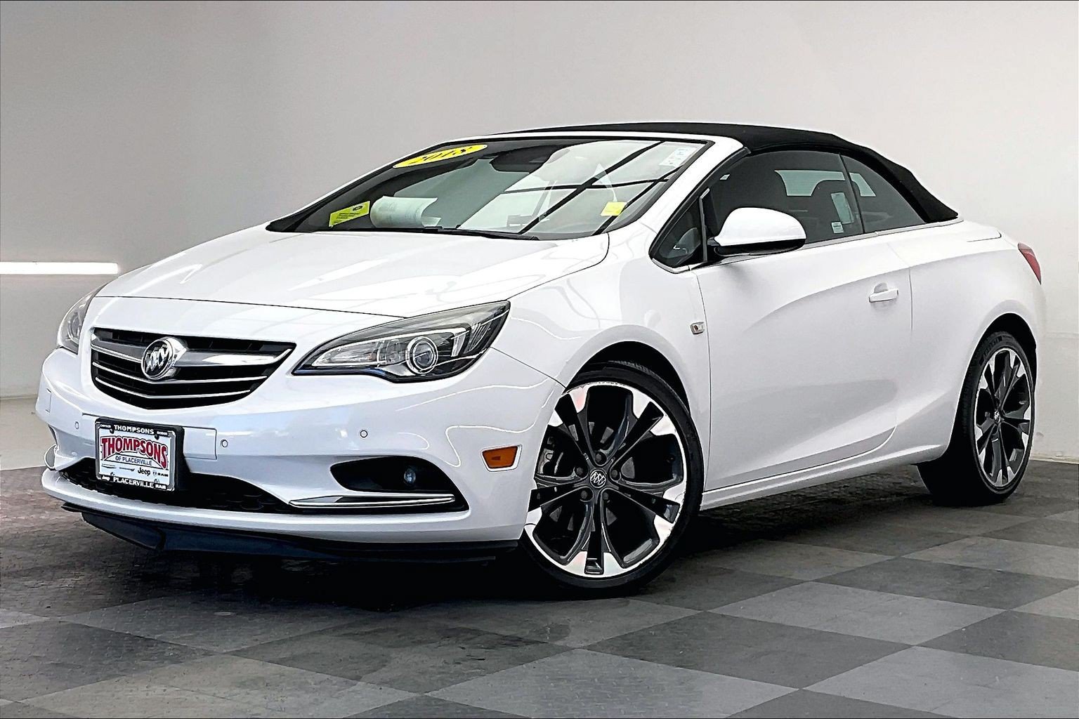 Used 2018 Buick Cascada Premium FWD image 11