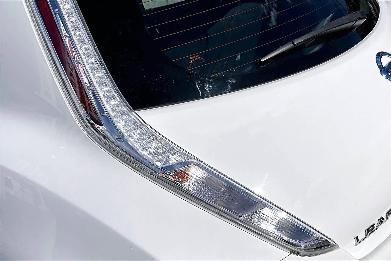 Used 2016 Nissan Leaf S w/ Charger Package FWD image 32