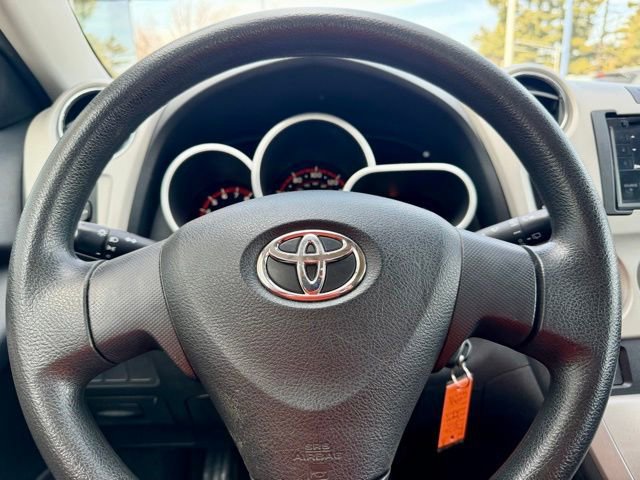 Used 2010 Toyota Matrix image 26