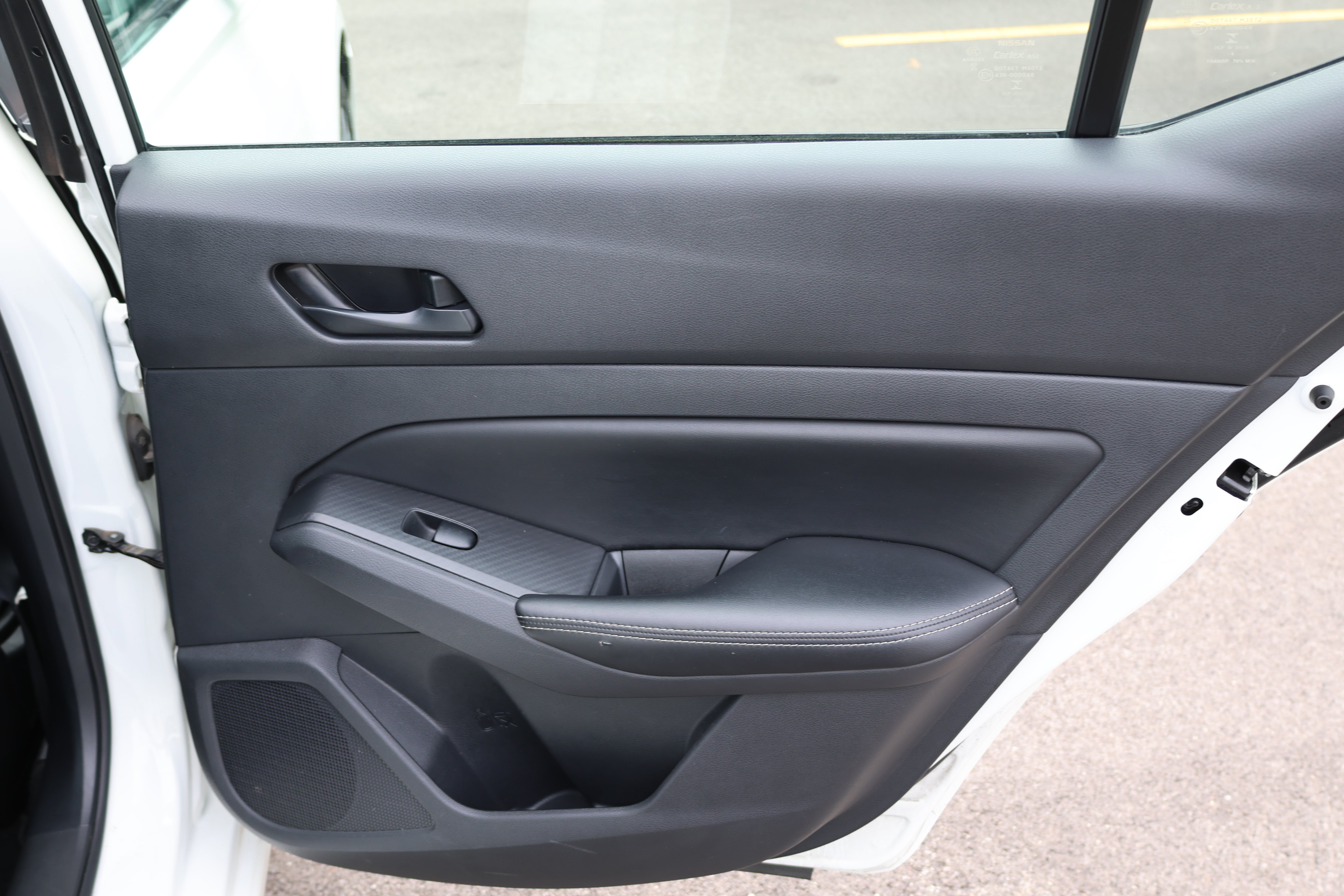 Used 2025 Nissan Altima 2.5 SV FWD image 18
