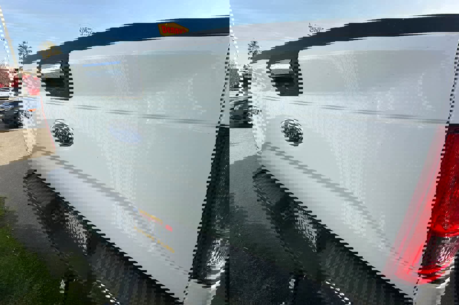 Used 2017 Ford F150 XLT w/ Equipment Group 302A Luxury image 5