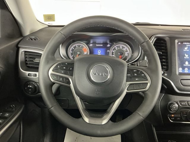 Used 2022 Jeep Cherokee Latitude Lux AWD/4WD image 17
