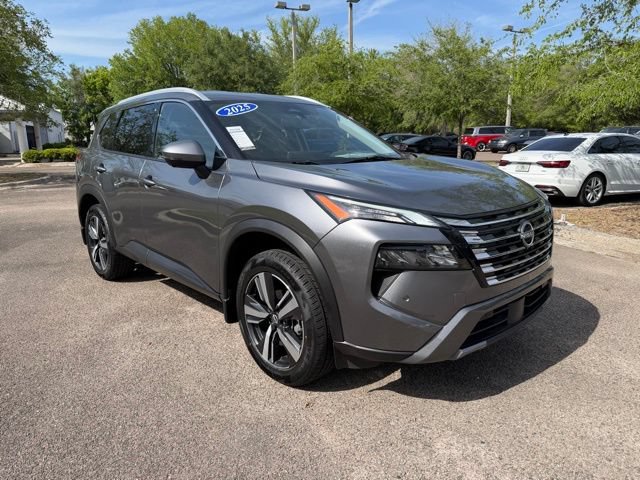 Used 2025 Nissan Rogue SL