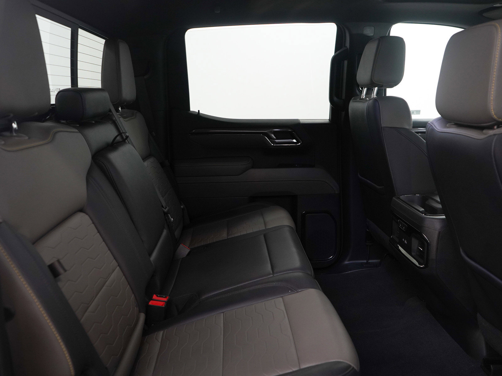 Used 2024 Chevrolet Silverado 1500 ZR2 w/ Technology Package image 12