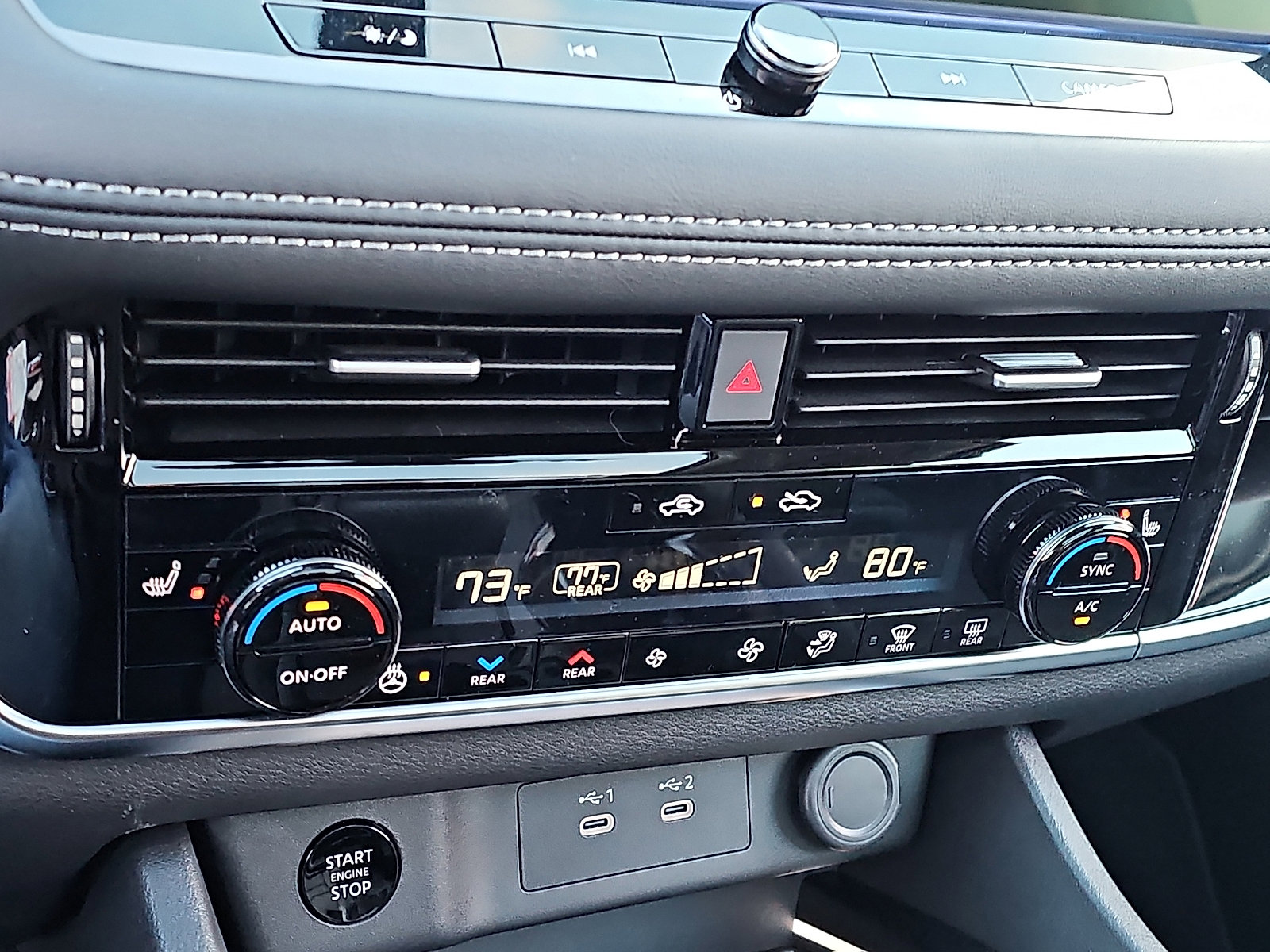 Certified 2025 Nissan Rogue SL w/ Tech Package image 17