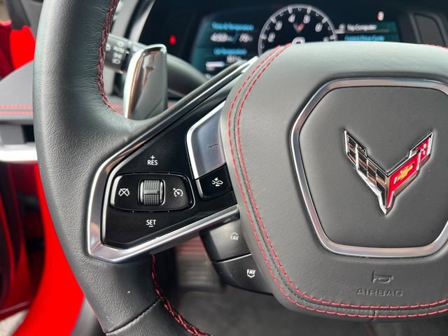Used 2025 Chevrolet Corvette Z06 RWD image 15