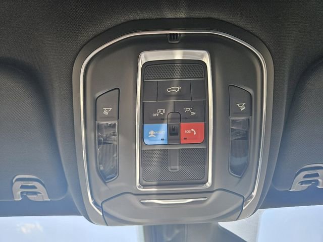 New 2025 Jeep Wagoneer L 4WD w/ Convenience Group I image 22