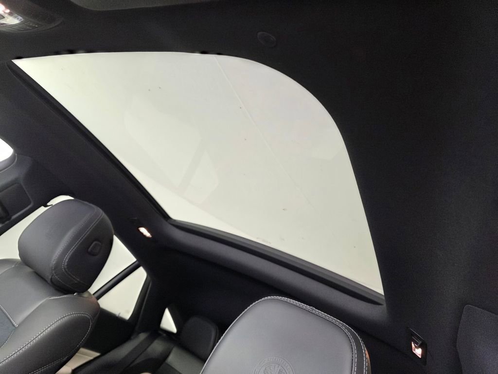 New 2026 Mercedes-Benz GLE 53 AMG 4MATIC Coupe image 9