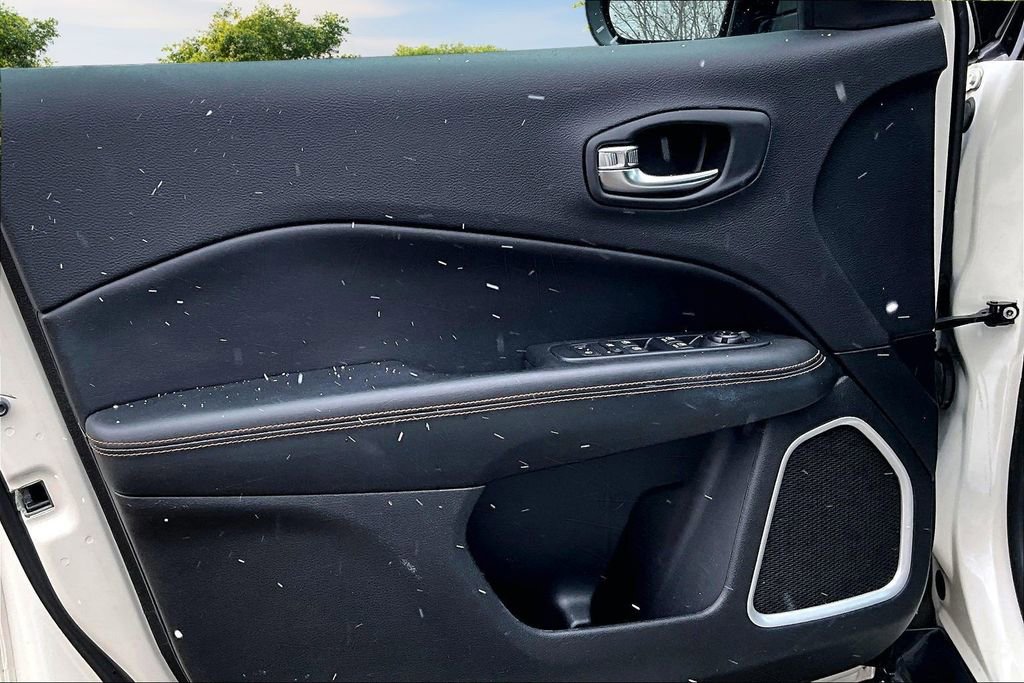 Used 2019 Jeep Compass Limited image 22