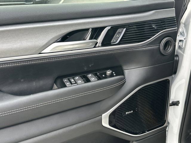 New 2026 Jeep Grand Wagoneer Limited image 12