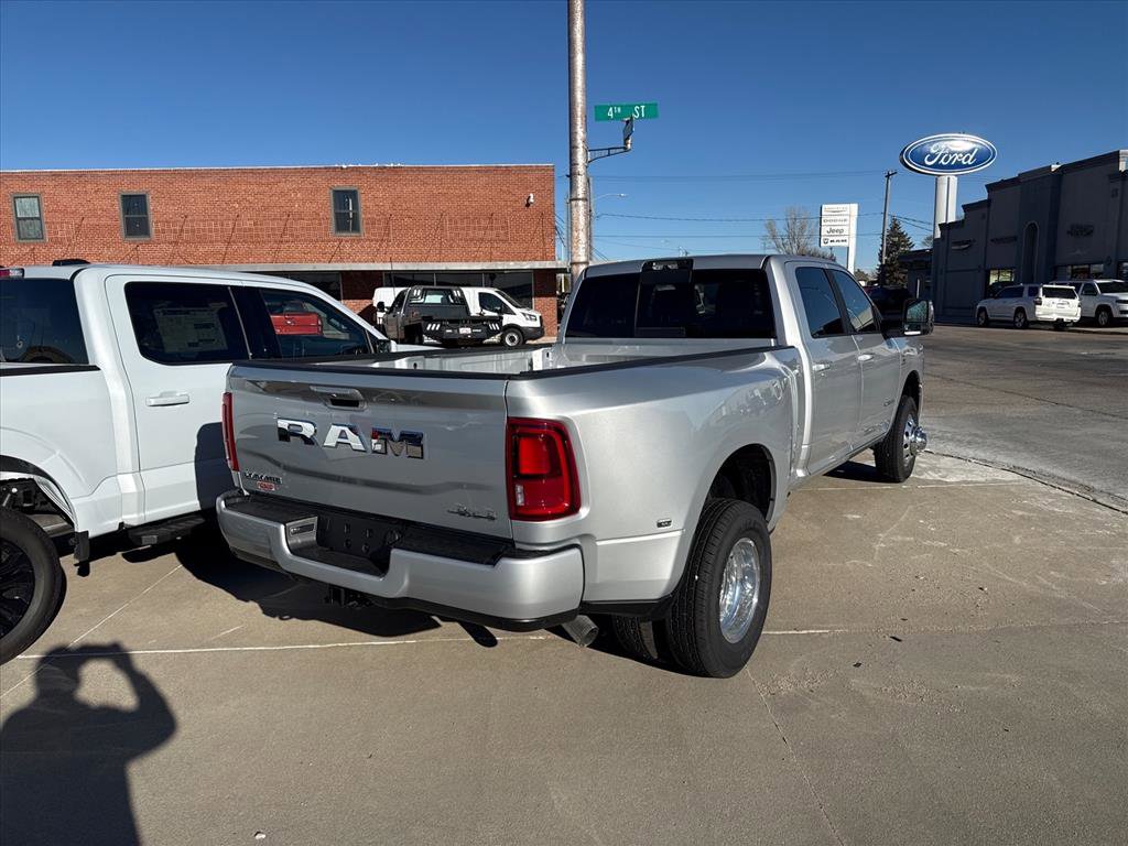 New 2026 RAM 3500 Laramie w/ Max Tow Package image 3