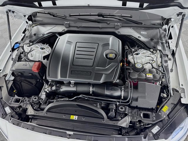 New 2024 Jaguar XF R-Dynamic SE image 32