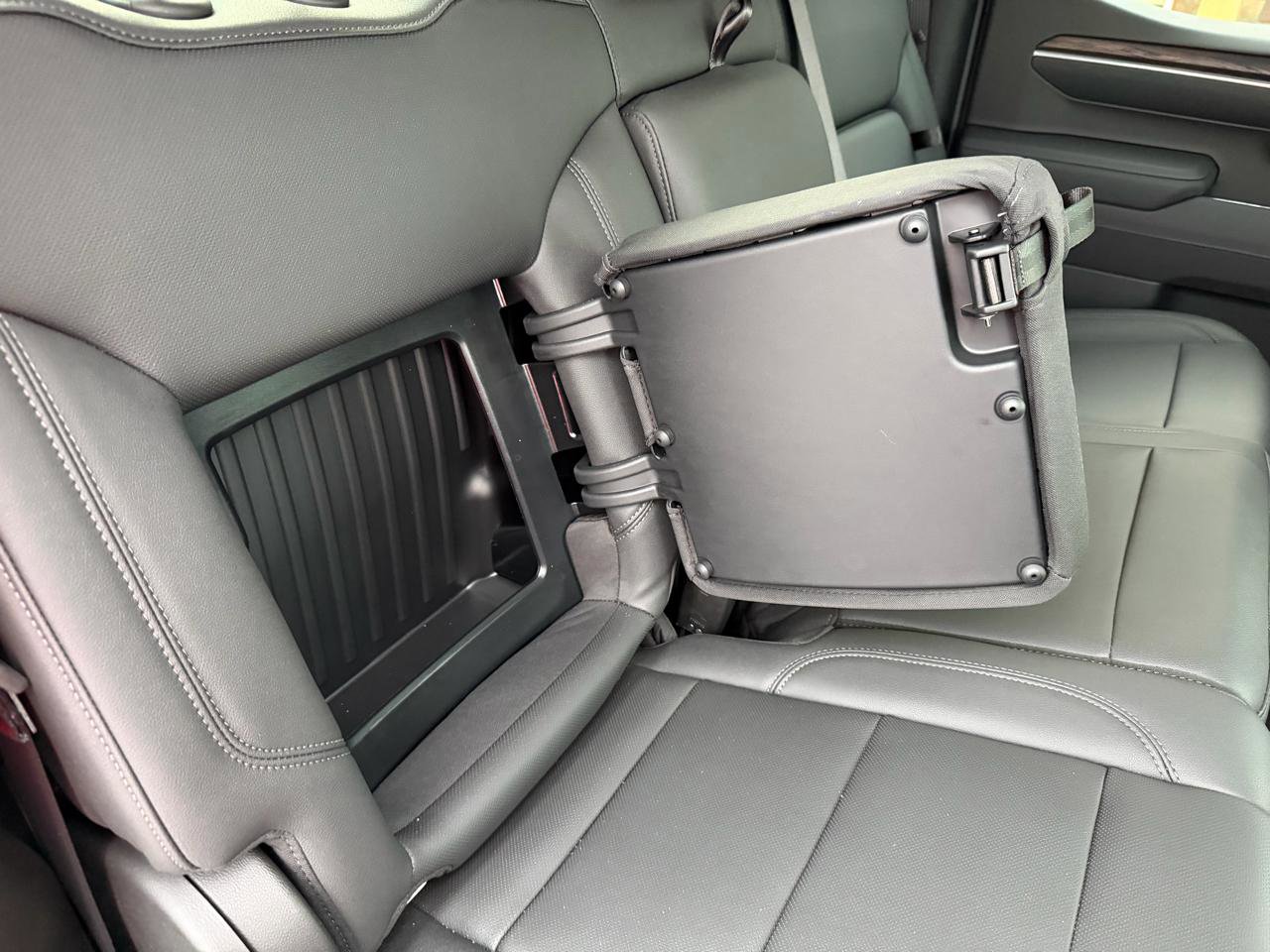 Used 2026 GMC Sierra 1500 SLT image 23