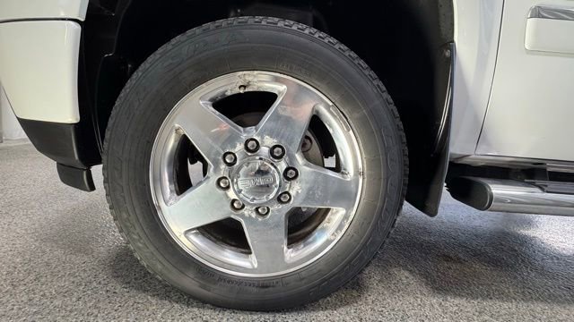 Used 2013 GMC Sierra 2500 Denali w/ Snow Plow Prep Package AWD/4WD image 20