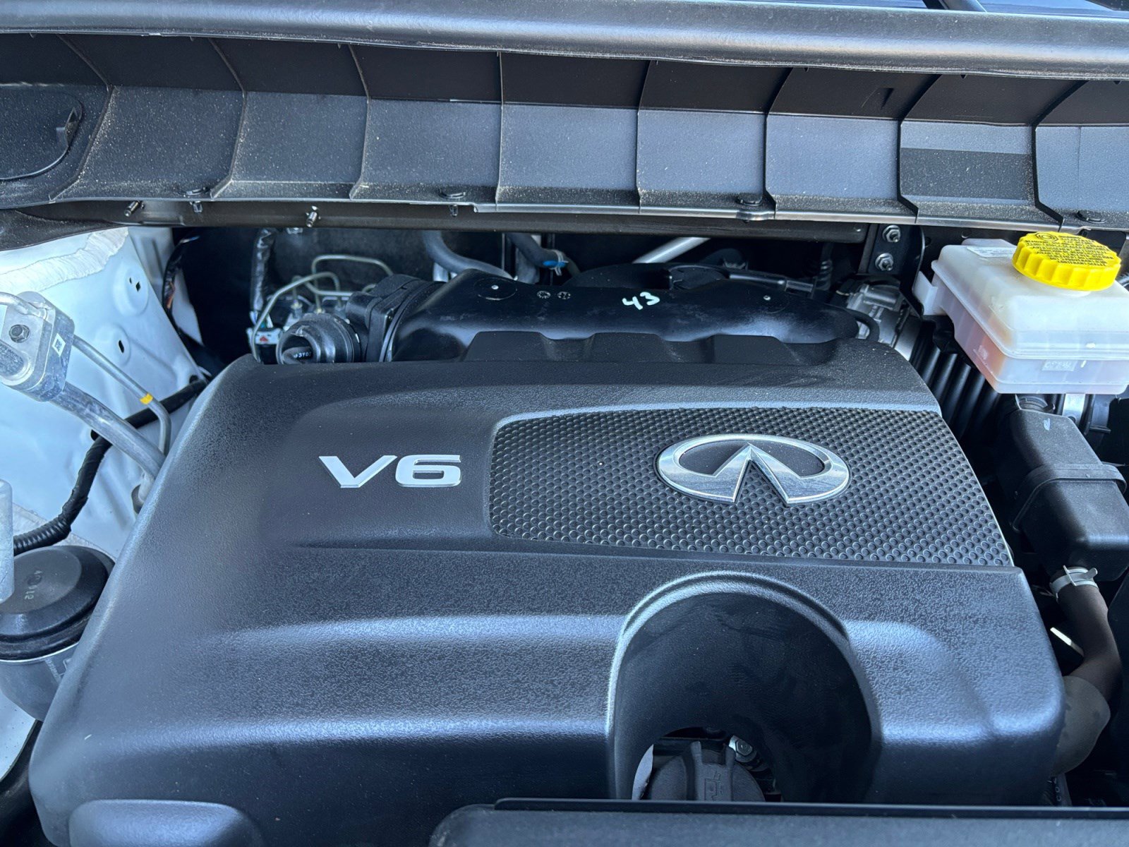 Used 2024 INFINITI QX60 Luxe image 17