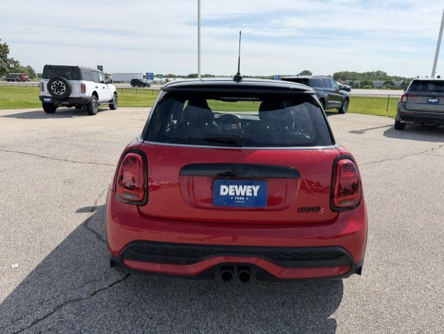 Used 2022 MINI Cooper S w/ Premium Package FWD image 8