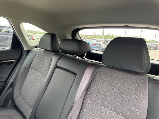 Used 2025 Kia Seltos S FWD image 22