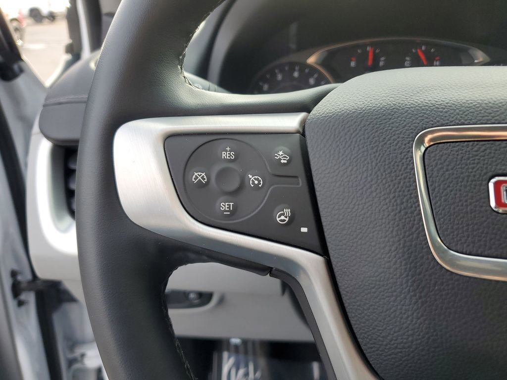 Used 2024 GMC Terrain SLT AWD/4WD image 20